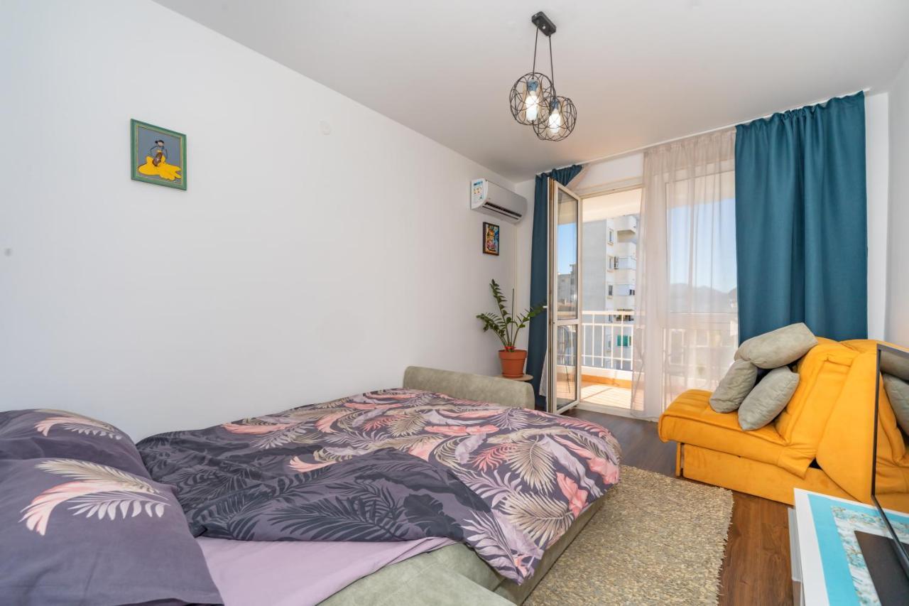 Aloha Apartman Bar Bagian luar foto